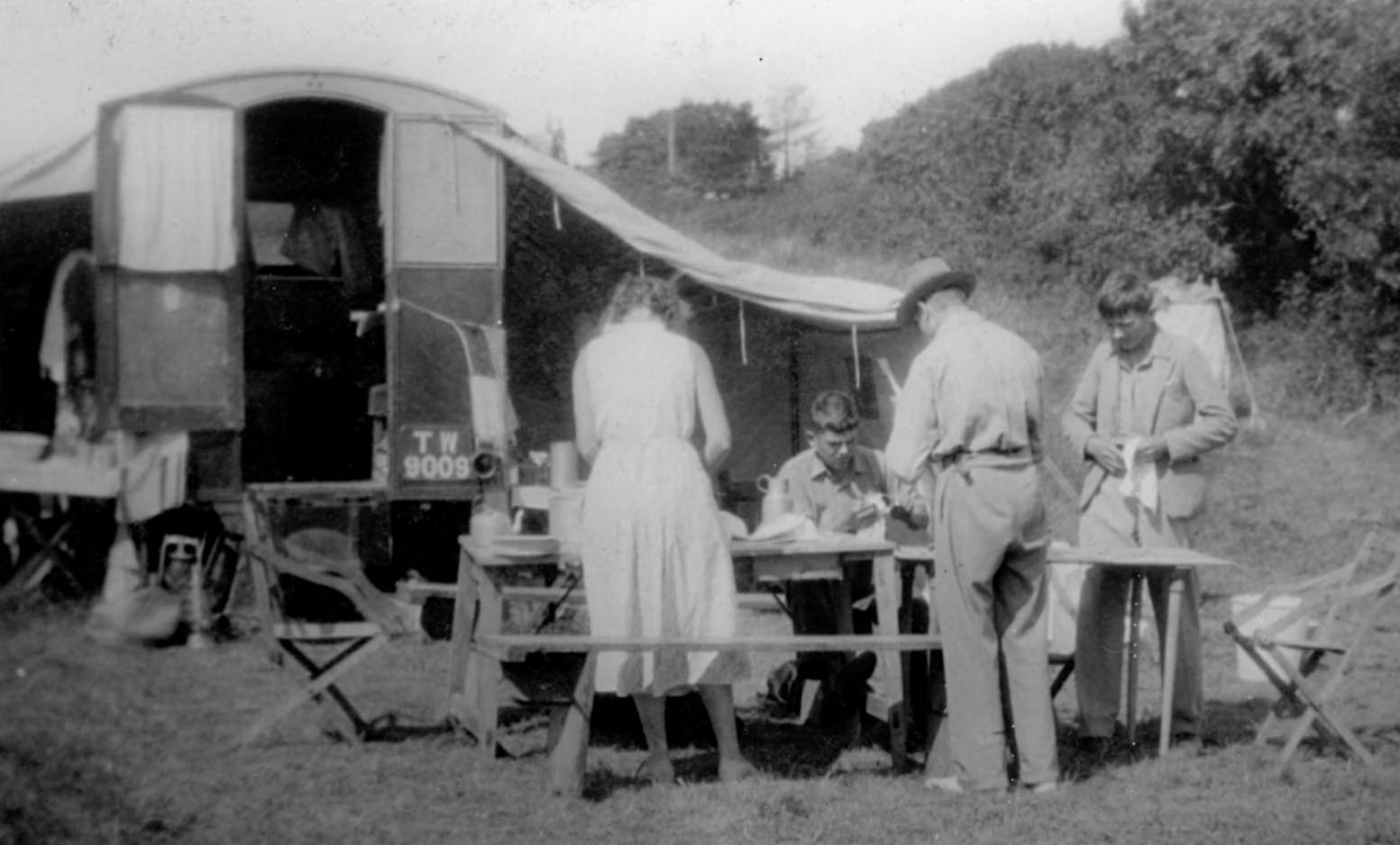 Caravan holiday meal preparation